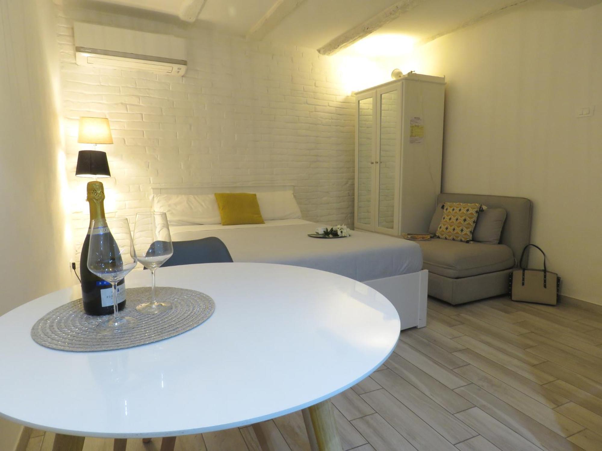 Oberdan Apartment ボローニャ エクステリア 写真